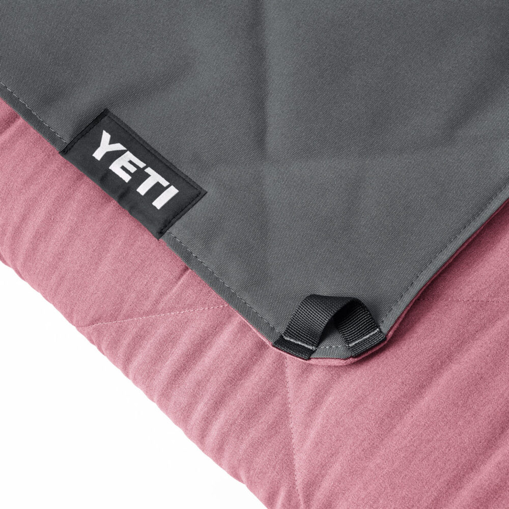 YETI ilmastikukindel piknikutekk Lowlands Blanket Fireside Red / punane