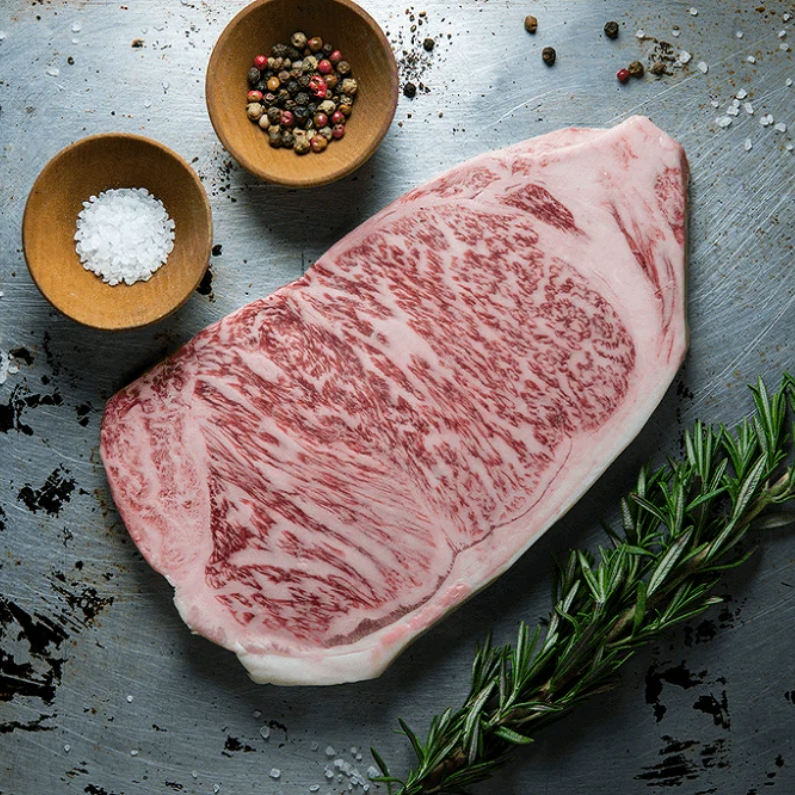VARSTI MÜÜGIL Jaapani Wagyu A4 - A5 välisfilee (Striploin) – Akune Gold, Jaapan - Image 2