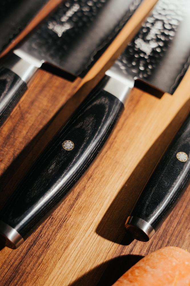 kuidas valida santoku nuga köögiviljade ja liha hakkimiseks – kas Yaxell Ketu 16,5 cm sobib igapäevaseks kokanoaks