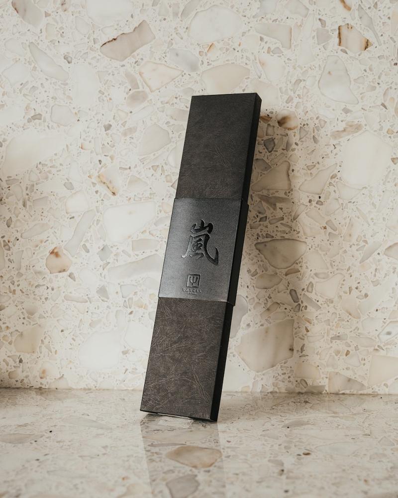 Yaxell Ketu santoku vs Lääne kokanuga – mis vahe on Jaapani ja Euroopa kööginoa vahel