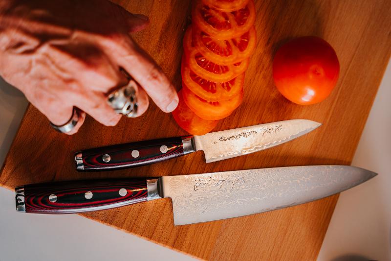 Yaxell Super Gou 12 cm Jaapani universaalnuga SG2 terasest