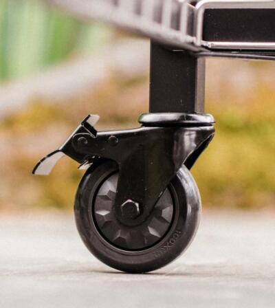 Rattakomplekt  Big Green Egg sobib moodulsüsteemi ja akatsiapuust lauale